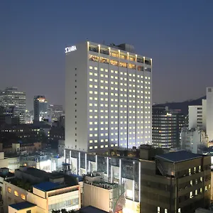 酒店 首尔明洞索拉利亚西铁酒店, 首爾